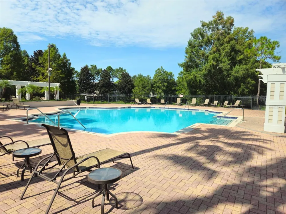 200 SOUTHERN PECAN CIRCLE #203 Winter Garden, FL 34787