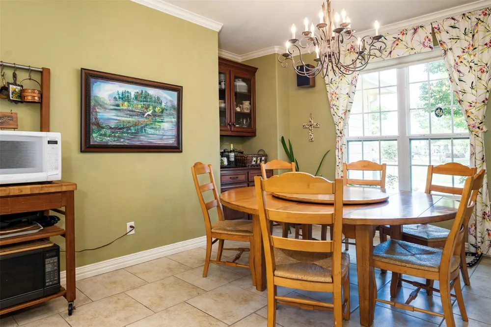 5270 Saddle Ridge Court Athens, TX 75752