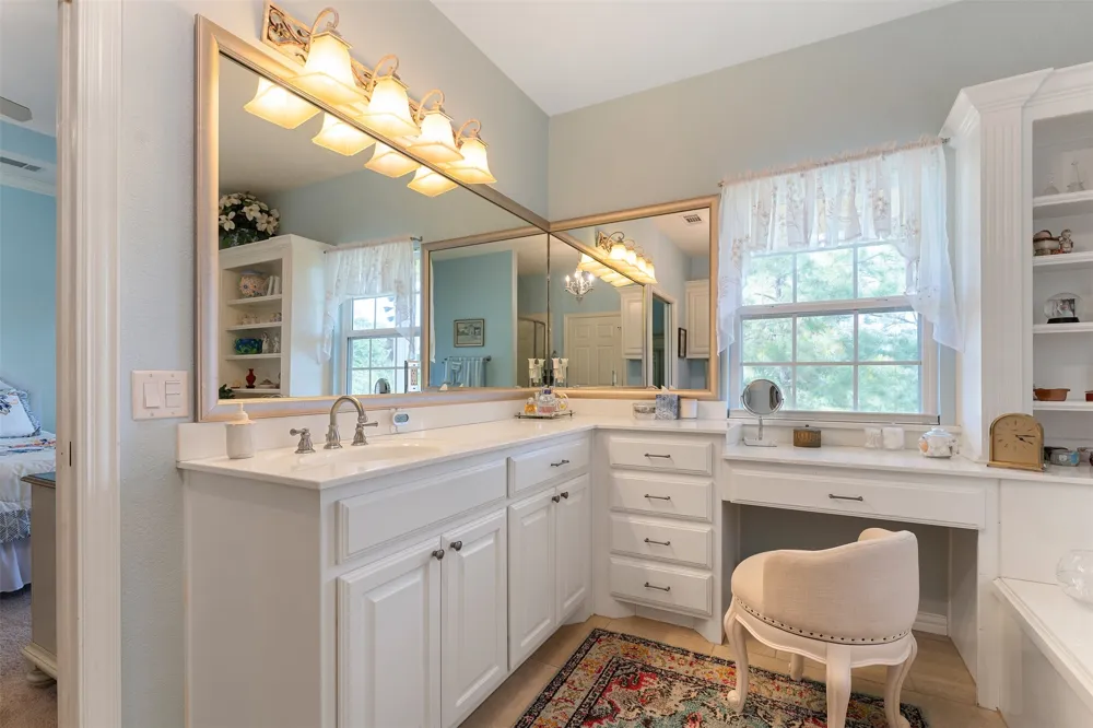 5270 Saddle Ridge Court Athens, TX 75752
