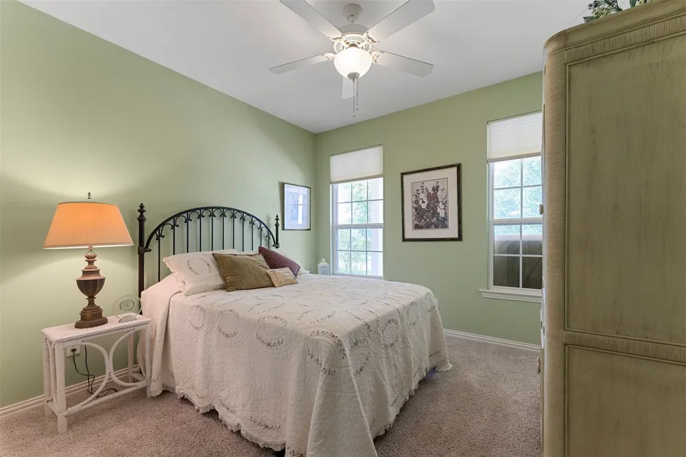 5270 Saddle Ridge Court Athens, TX 75752