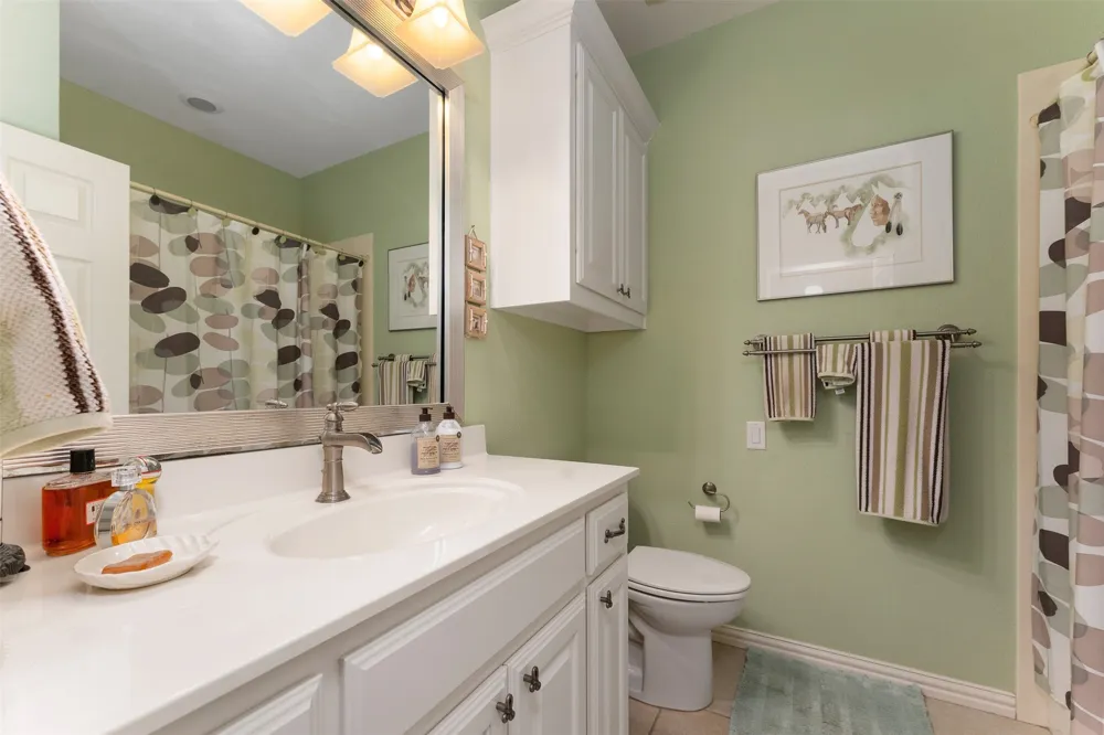 5270 Saddle Ridge Court Athens, TX 75752
