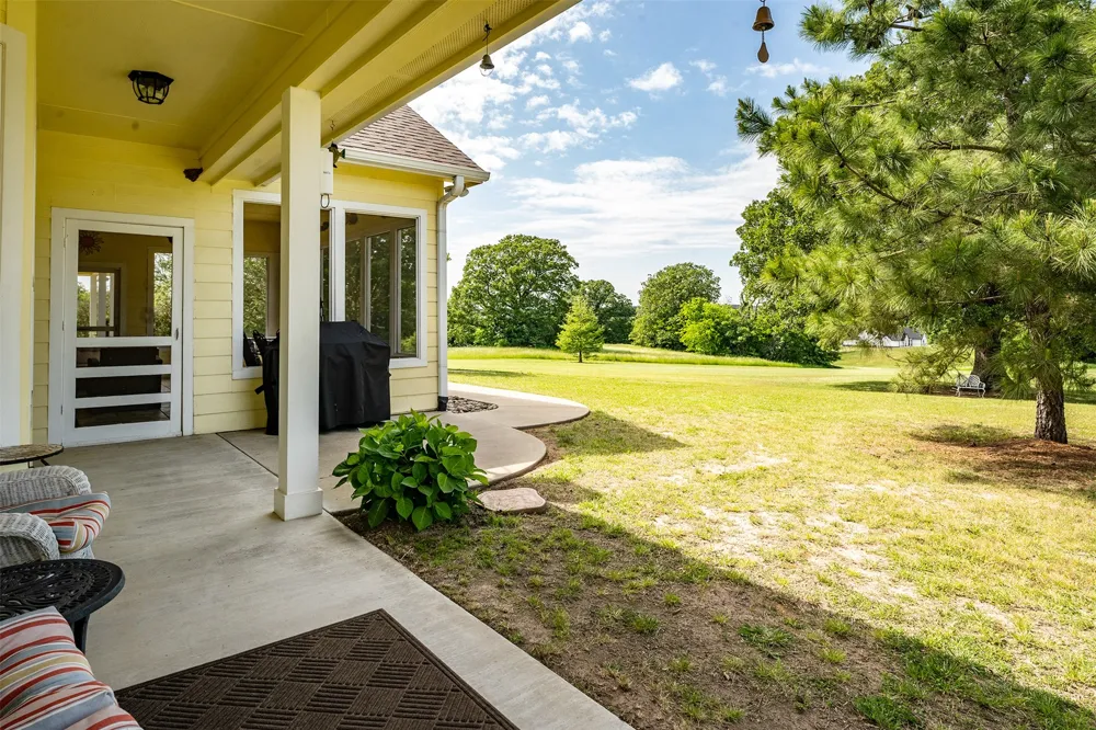 5270 Saddle Ridge Court Athens, TX 75752