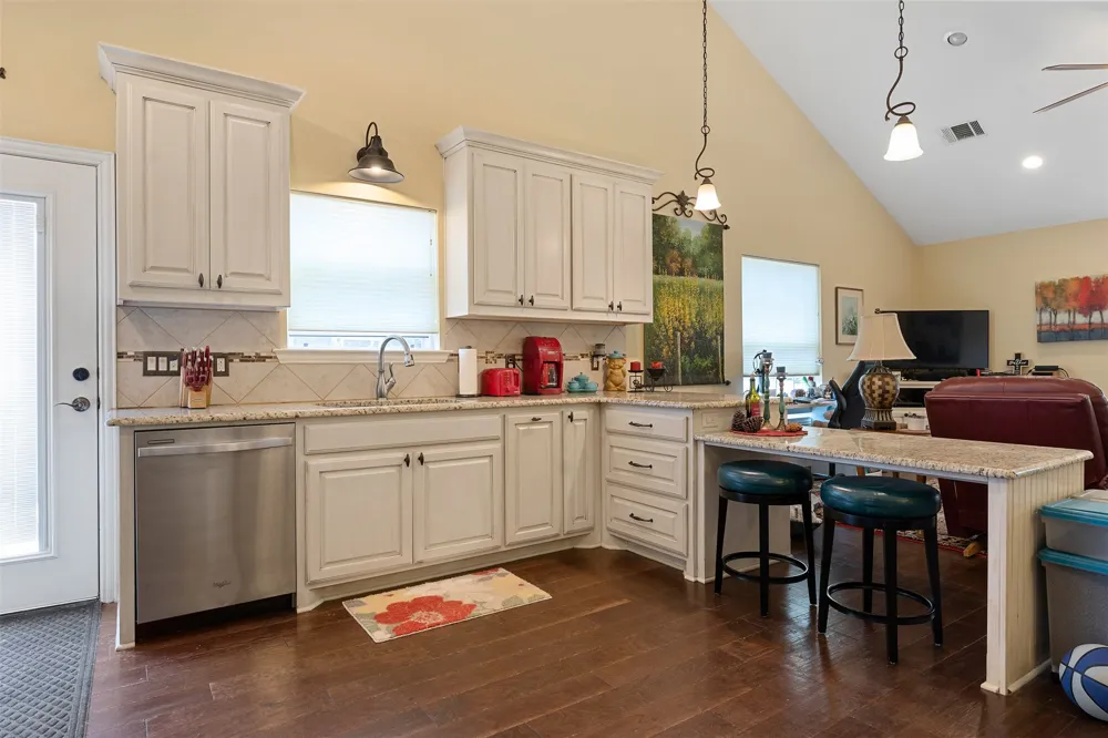 5270 Saddle Ridge Court Athens, TX 75752