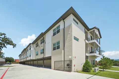 6418 Maple Avenue #309