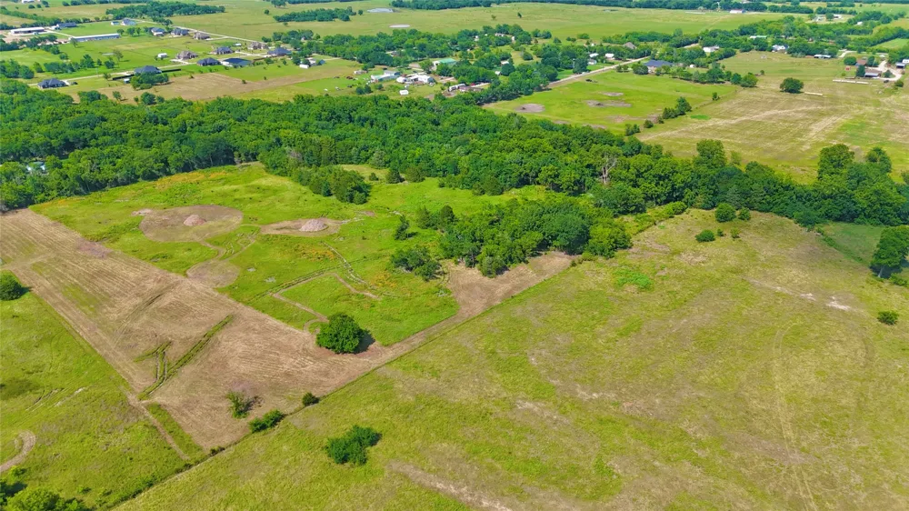 CR 3229 ROAD Lone Oak, TX 75453
