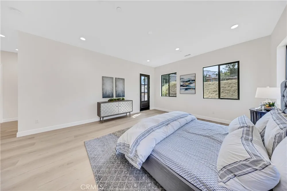 7156 Mooney Rosemead, CA 91770