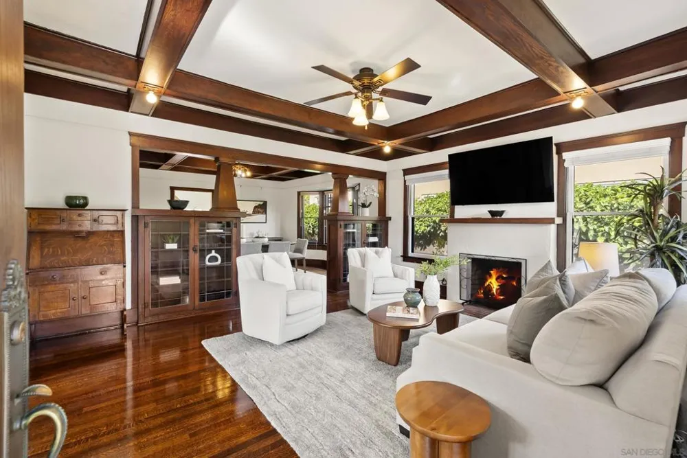 2124 Hickory San Diego, CA 92103