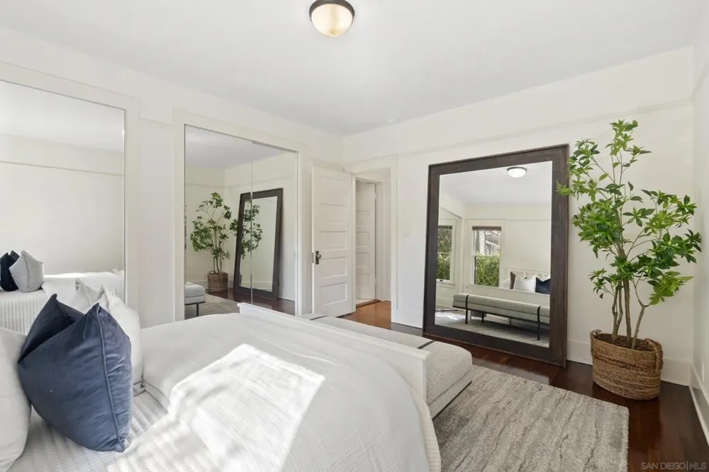 2124 Hickory San Diego, CA 92103