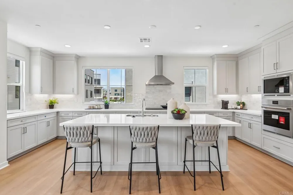 2500 Thyme Way Carlsbad, CA 92008