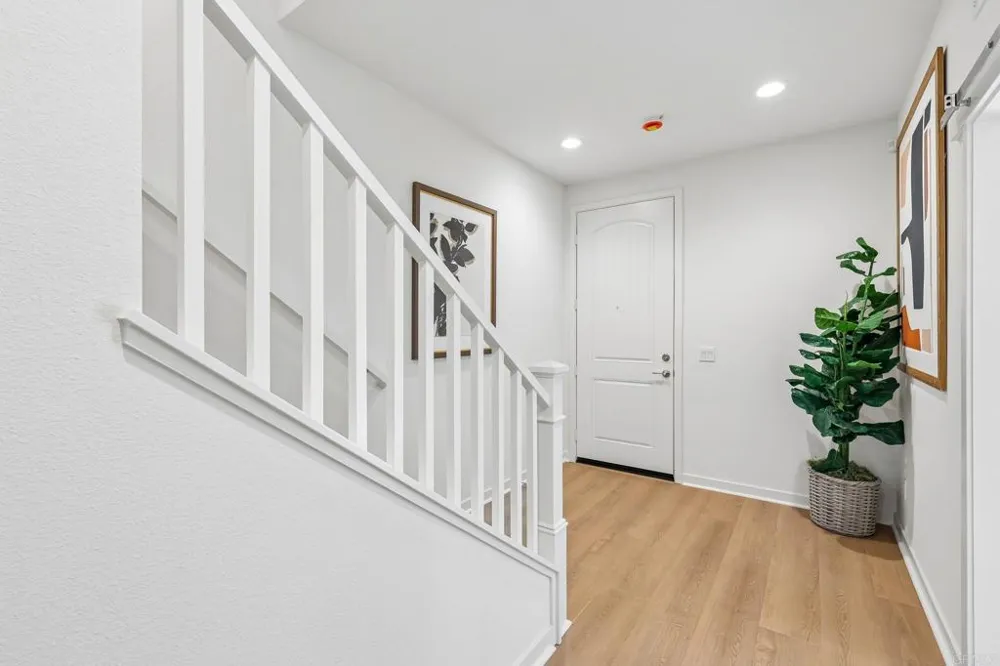 2500 Thyme Way Carlsbad, CA 92008