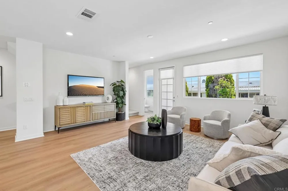 2500 Thyme Way Carlsbad, CA 92008