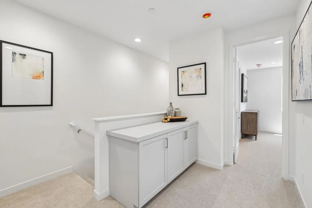 2500 Thyme Way Carlsbad, CA 92008