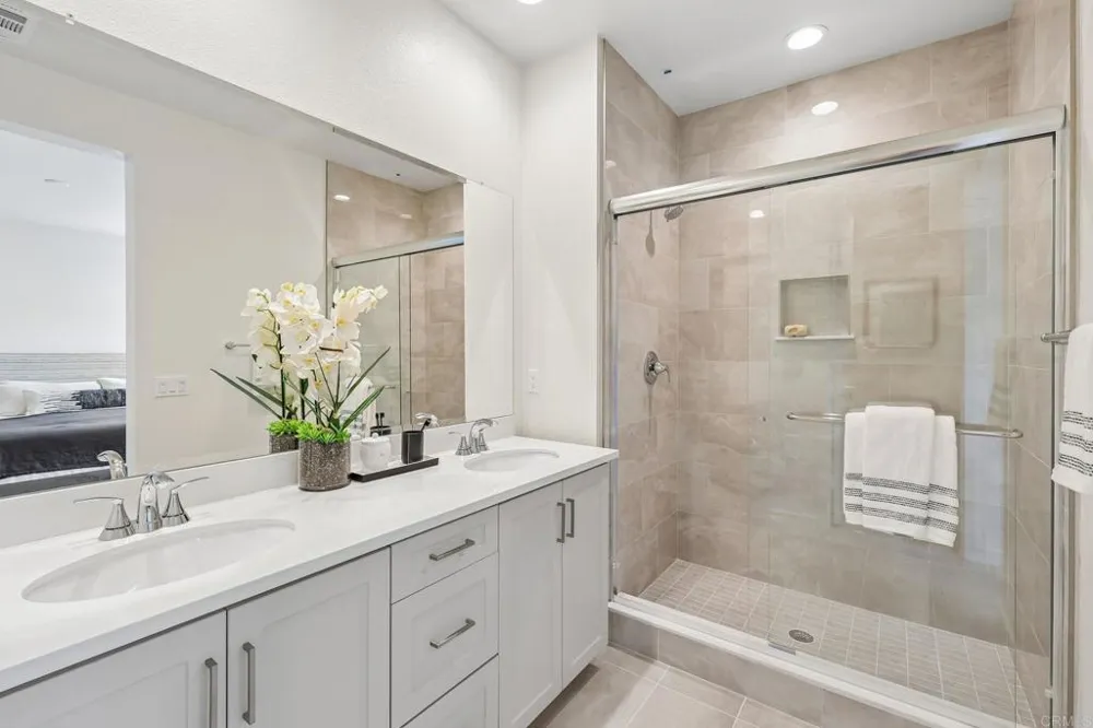 2500 Thyme Way Carlsbad, CA 92008