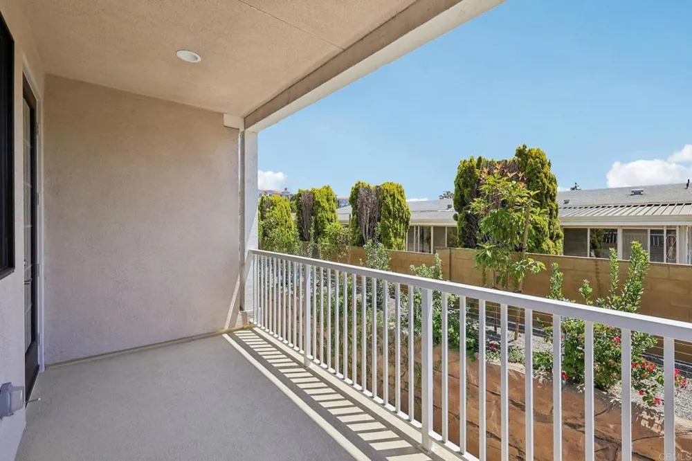 2500 Thyme Way Carlsbad, CA 92008