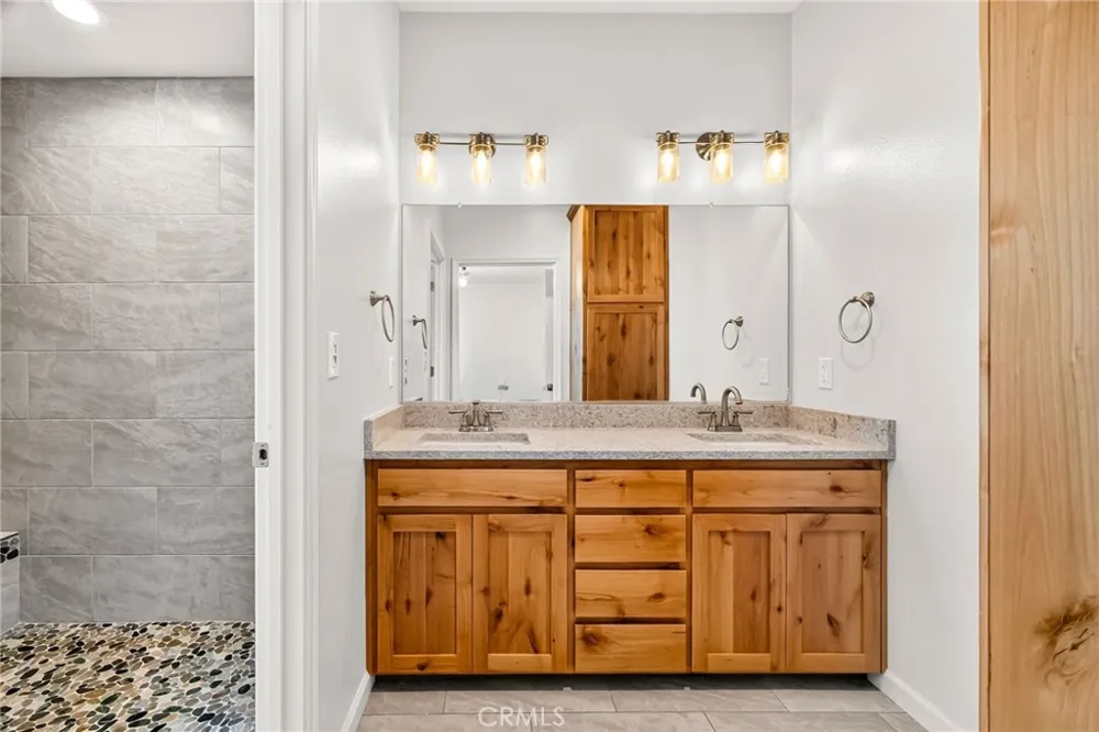 1759 Drendel Paradise, CA 95969