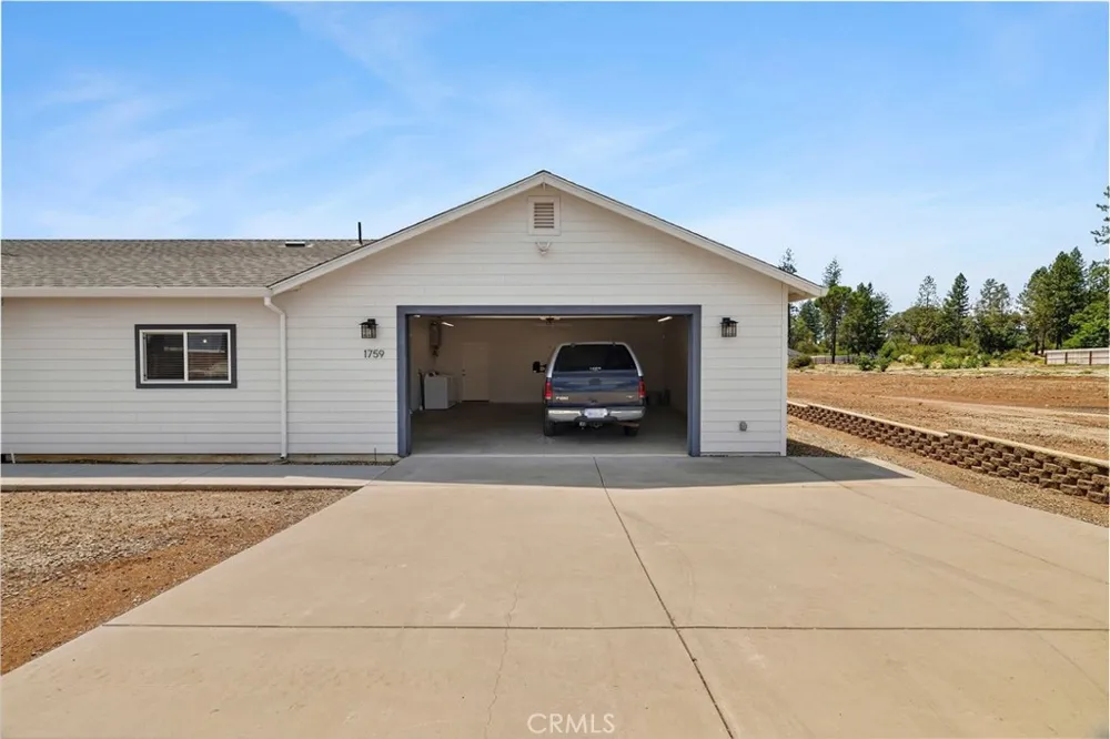 1759 Drendel Paradise, CA 95969
