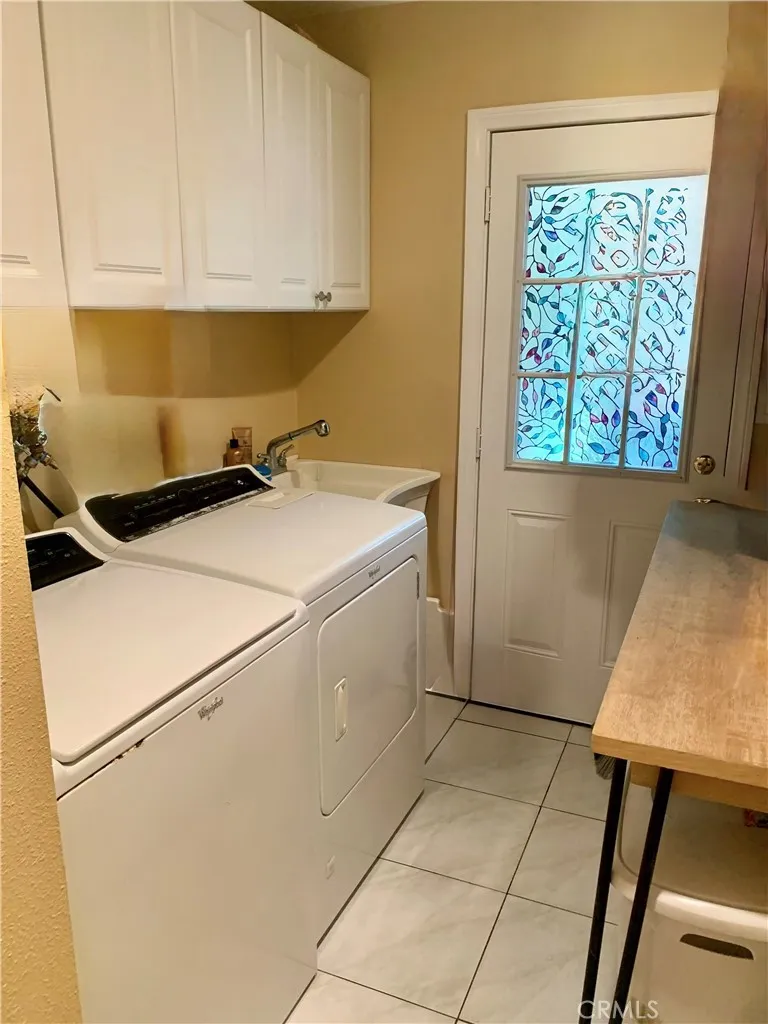 4751 Howard Montclair, CA 91763