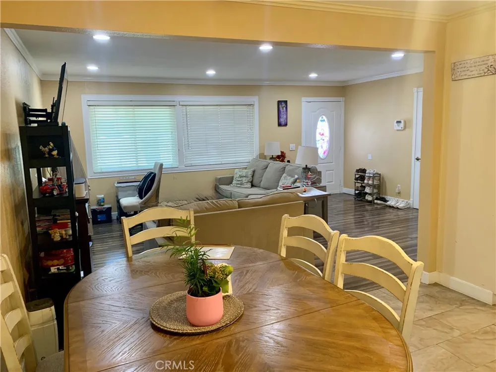 4751 Howard Montclair, CA 91763