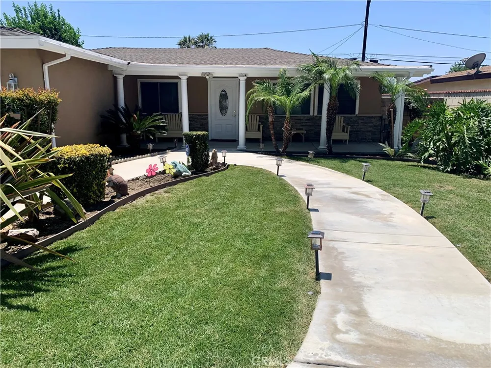 4751 Howard Montclair, CA 91763