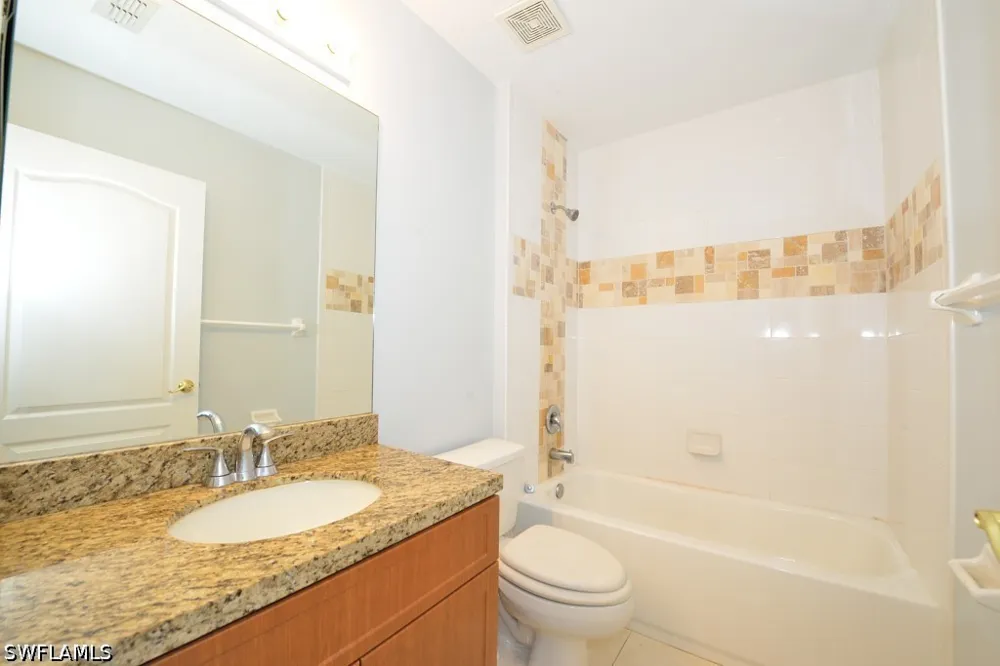 Mainsail Drive #823 Naples, FL 34114