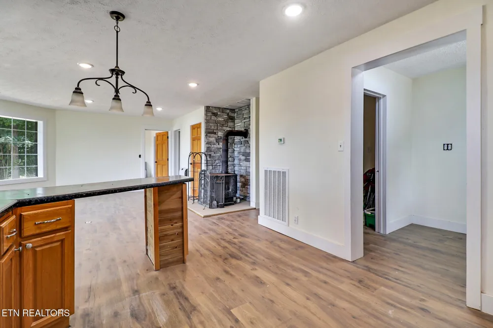 517 Big Sky Rd Jamestown, TN 38556