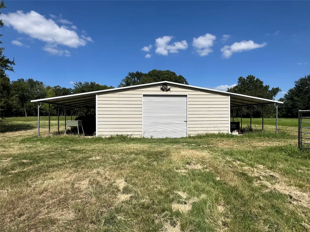 County Road 4719 Cumby, TX 75433