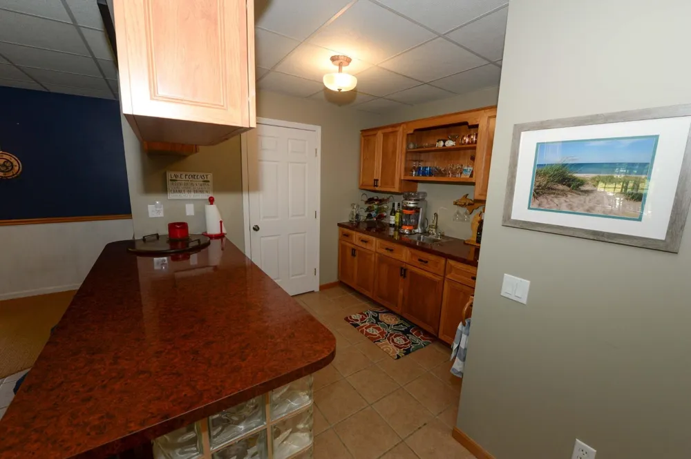 7021 Lakewood Drive Oscoda Charter Township, MI 48750