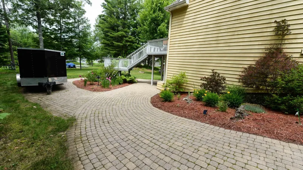7021 Lakewood Drive Oscoda Charter Township, MI 48750