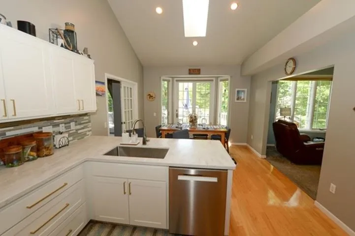 7021 Lakewood Drive Oscoda Charter Township, MI 48750