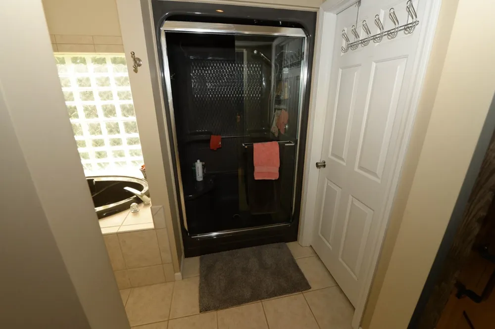 7021 Lakewood Drive Oscoda Charter Township, MI 48750