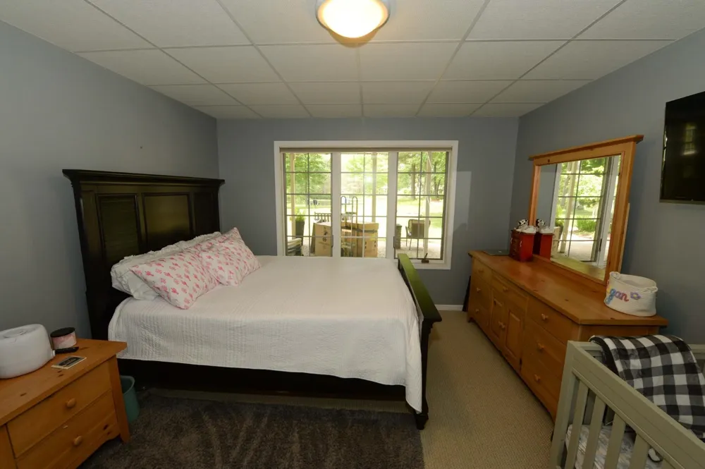 7021 Lakewood Drive Oscoda Charter Township, MI 48750