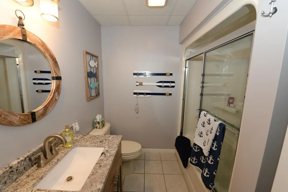 7021 Lakewood Drive Oscoda Charter Township, MI 48750