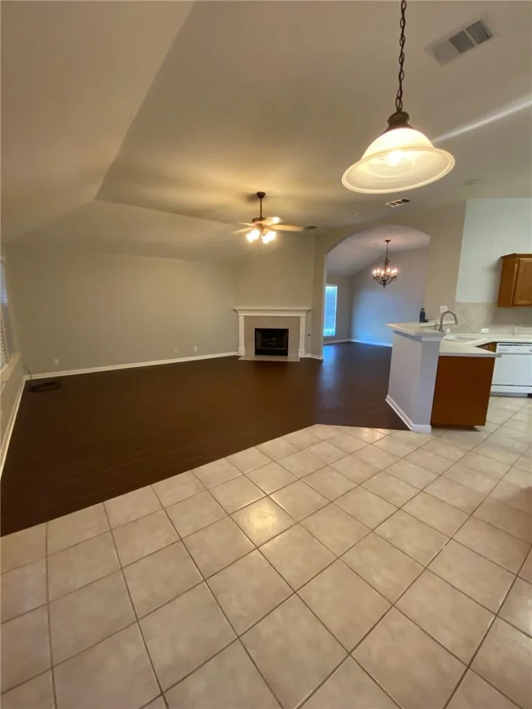 617 Kingston Lacy Boulevard Pflugerville, TX 78660