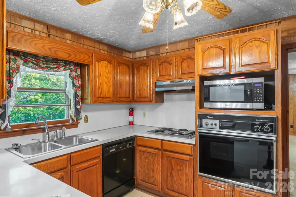 215 Fork River Road Marion, NC 28752