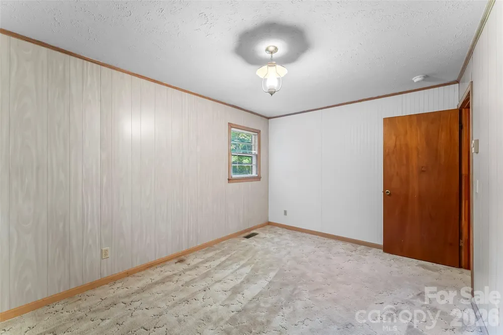 215 Fork River Road Marion, NC 28752