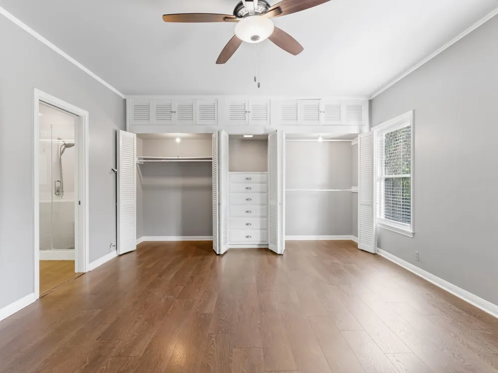 2404 Marguerite Street Bay City, TX 77414