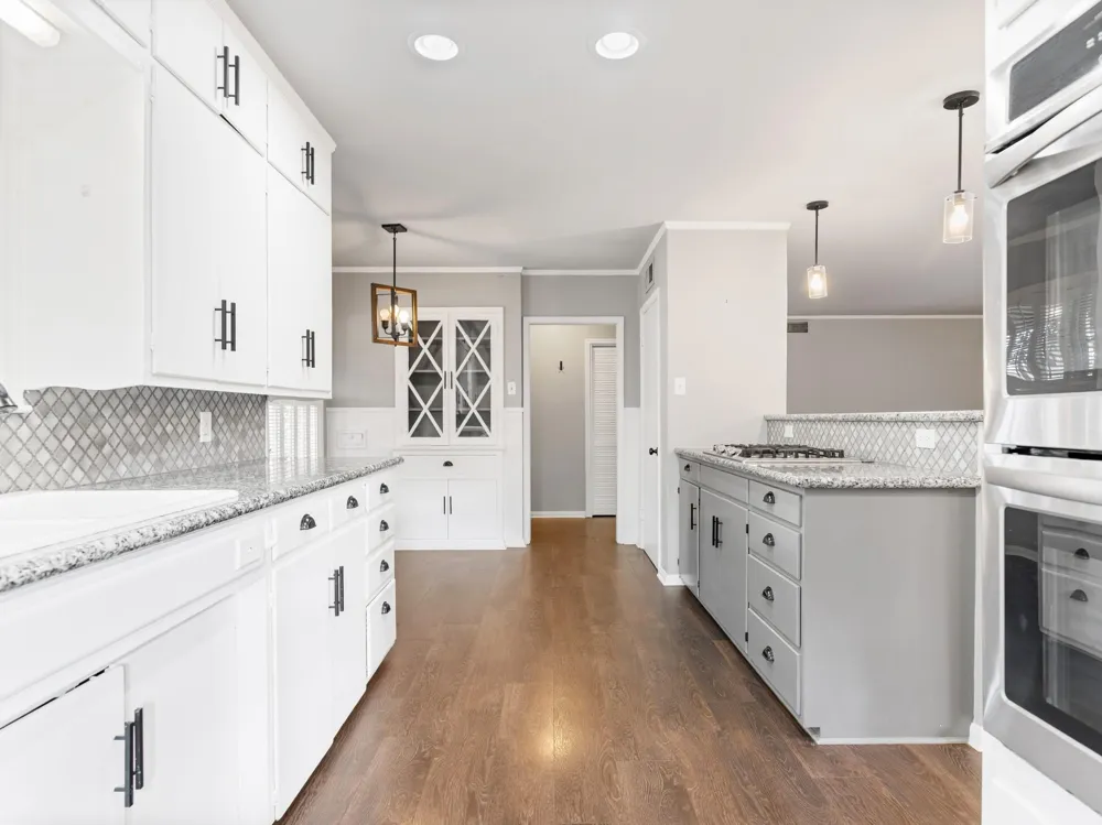 2404 Marguerite Street Bay City, TX 77414