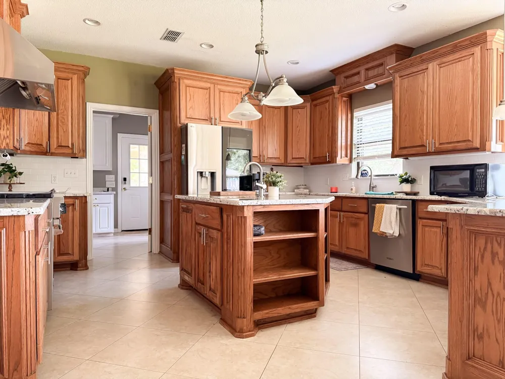 852 Lcr 894 Jewett, TX 75846