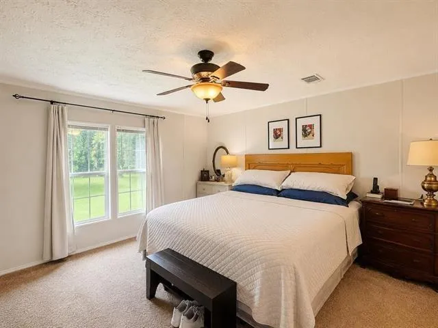 669 W Fm 1004 Kirbyville, TX 75956