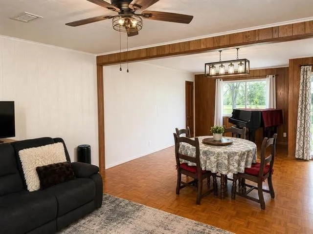 669 W Fm 1004 Kirbyville, TX 75956