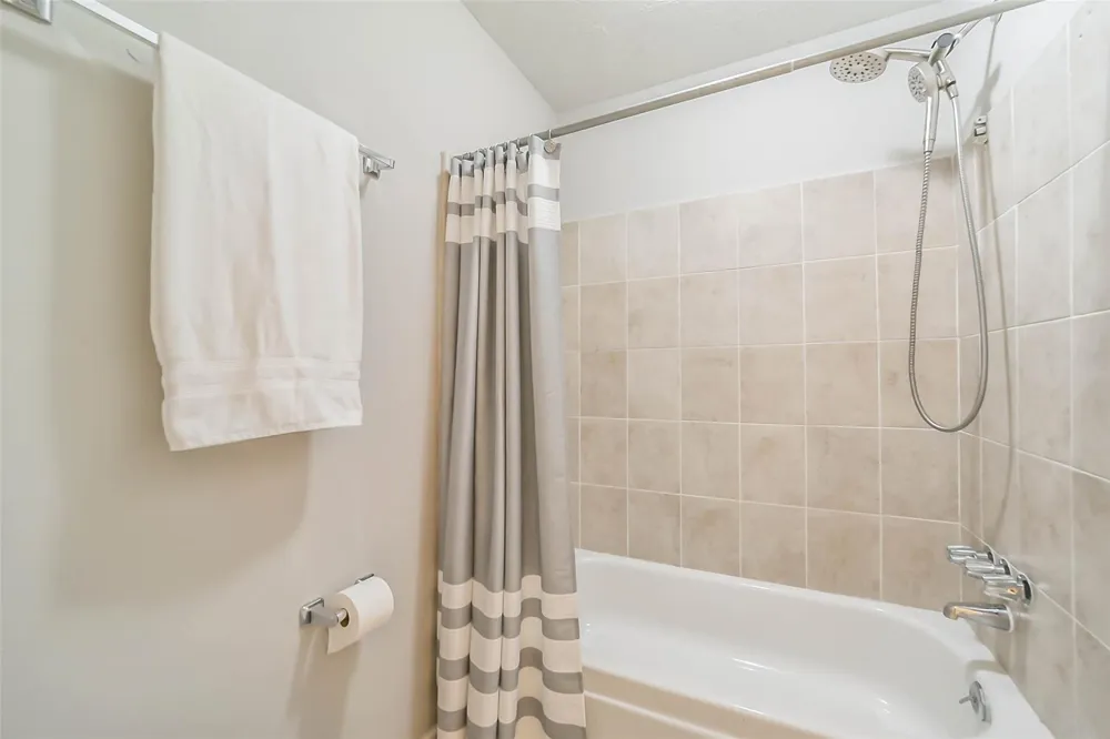 1413 Ramada Drive #1413 Houston, TX 77062