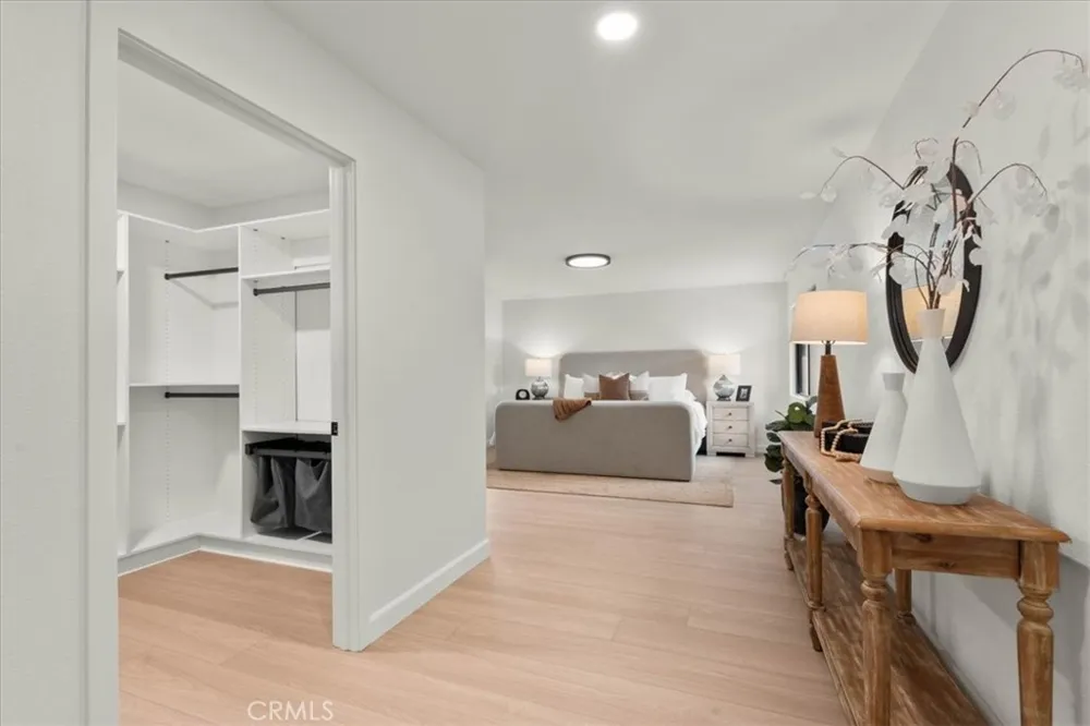 2000 Redondo Fullerton, CA 92835