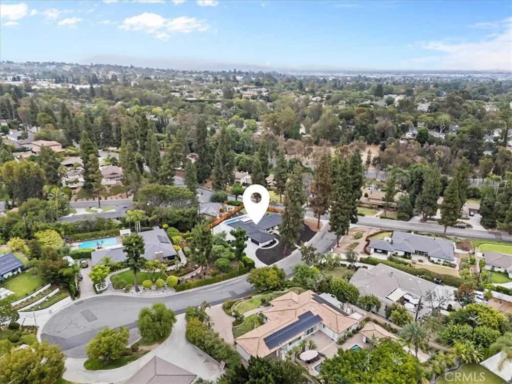 2000 Redondo Fullerton, CA 92835