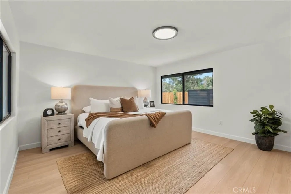 2000 Redondo Fullerton, CA 92835