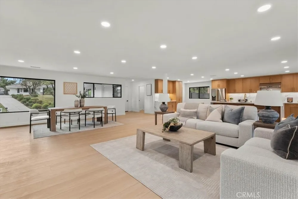 2000 Redondo Fullerton, CA 92835