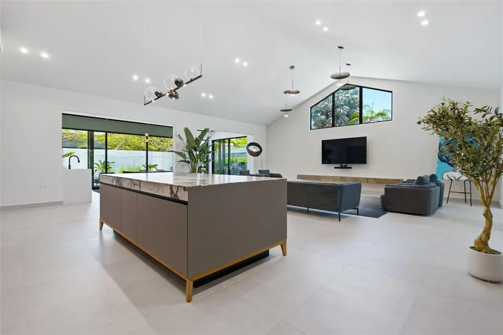 241 CAMINO DEL JAGUEY Dorado, PR 00646