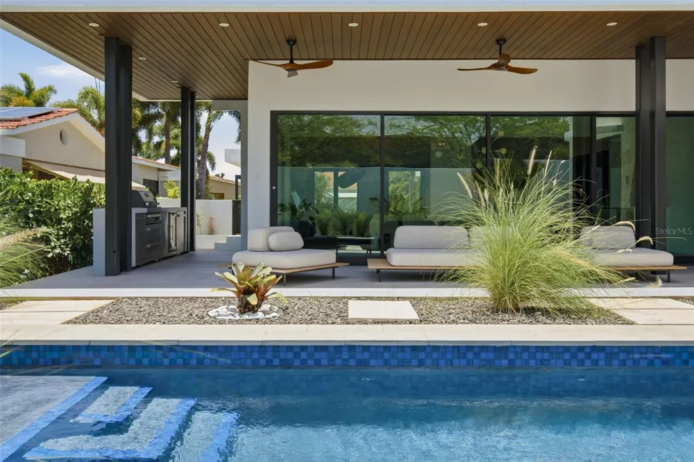 241 CAMINO DEL JAGUEY Dorado, PR 00646