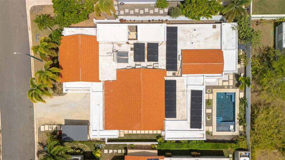 241 CAMINO DEL JAGUEY Dorado, PR 00646