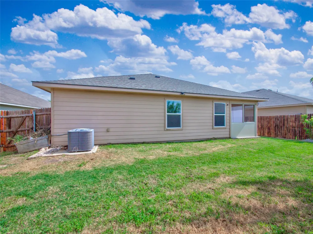 15001 Custis Lane Austin, TX 78724