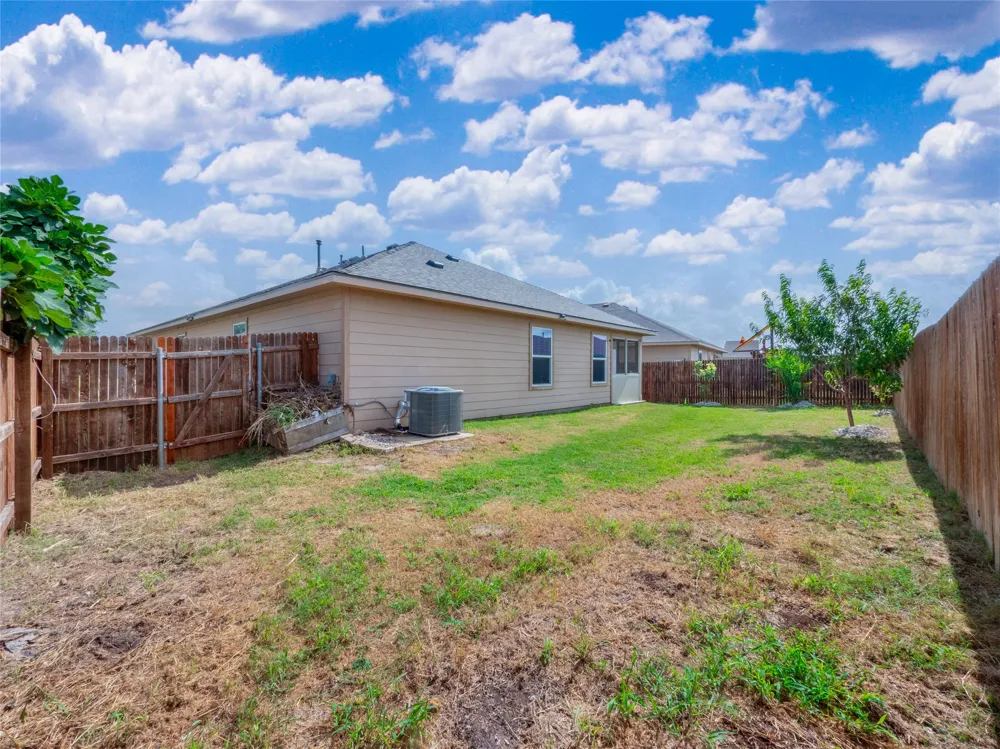 15001 Custis Lane Austin, TX 78724